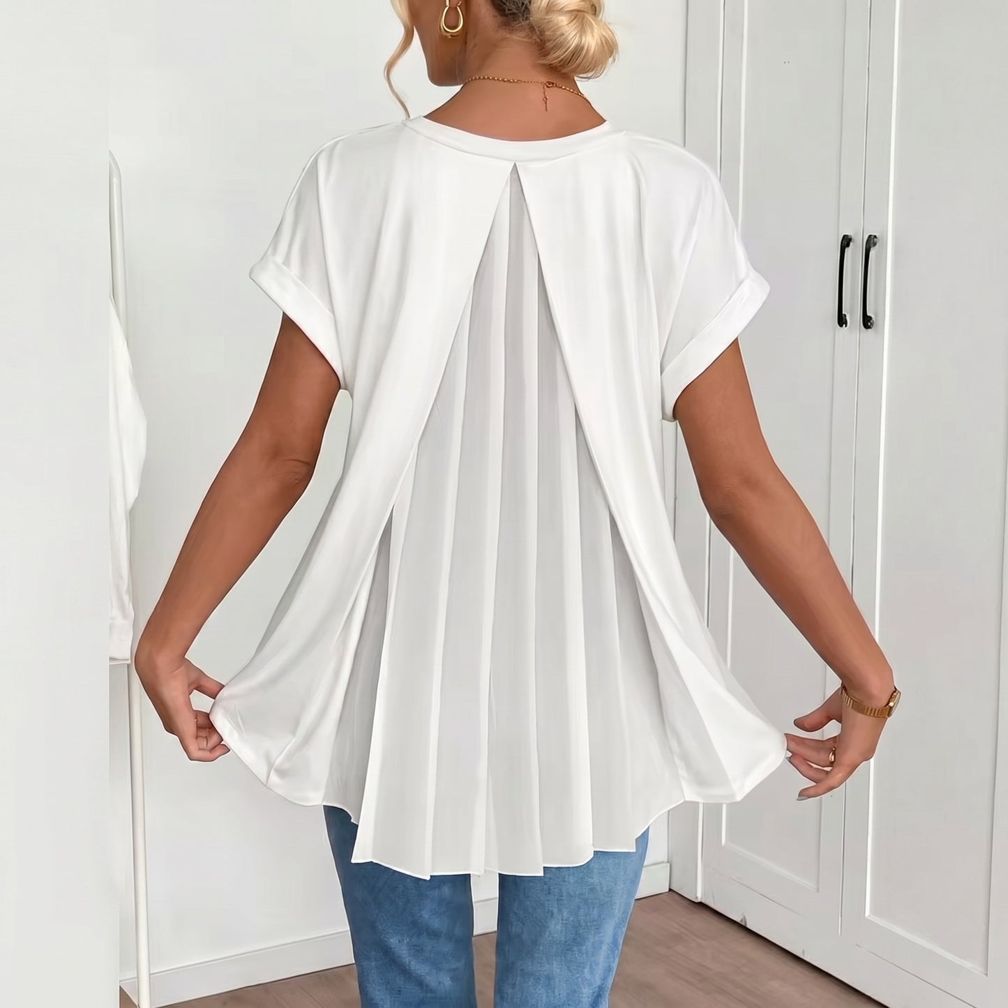 NEREA | Blusa de vuelo con detalle en la espalda